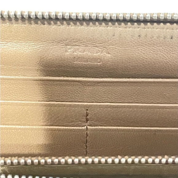 PRADA STUDDED LONG WALLET - Picture 7 of 8